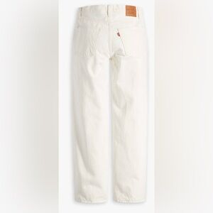 Levi's Women's Cream Baggy Dad (Barely Freezing - Light Wash) Jeans
